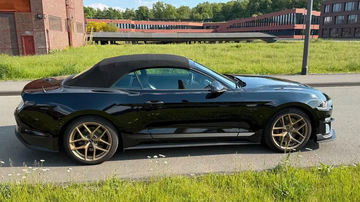 Gebraucht Ford Mustang 450 PS (330 kW) 2020 Schwarz Cabrio