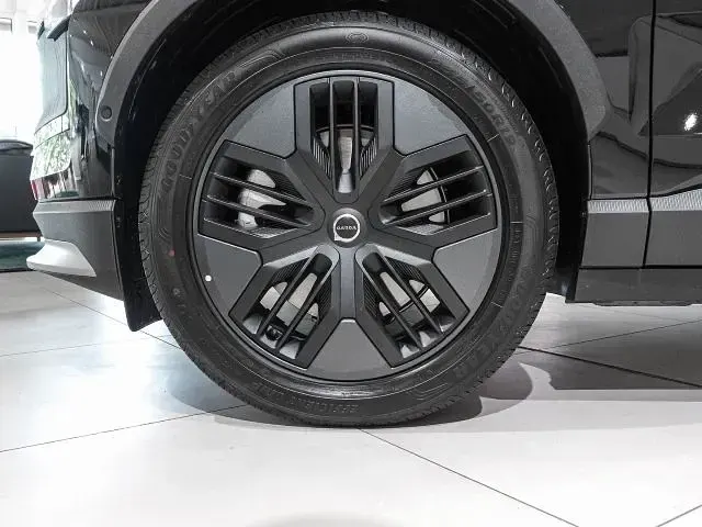Gebraucht Volvo EX30 CC Performance 314 kW (428 PS) 2025 SUV