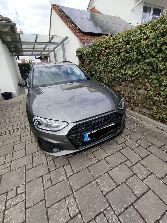 Gebraucht Audi A4 Edition .1 190 PS (139 kW) 2019 Grau Kombi