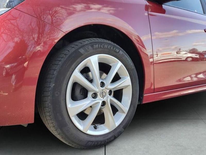 Gebraucht Opel Corsa Edition 75 PS (55 kW) 2020 Chili rot/kardio rot Kleinwagen