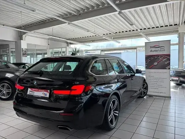 Usado BMW 530 Performance 286 CV (210 kW) 2023 Negro Familiar