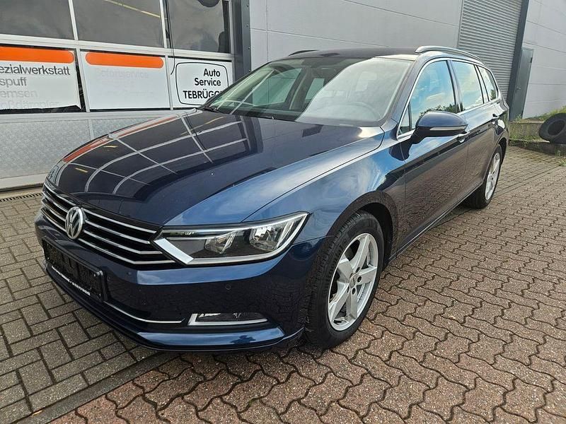 Blau Gebraucht 2016 VW Passat Comfortline Kombi | 7.800 € (Fairer Preis) - Bild 1/4