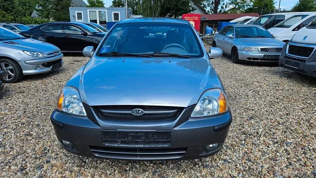 Gebraucht Kia Rio 97 PS (71 kW) 2002 Grau Limousine