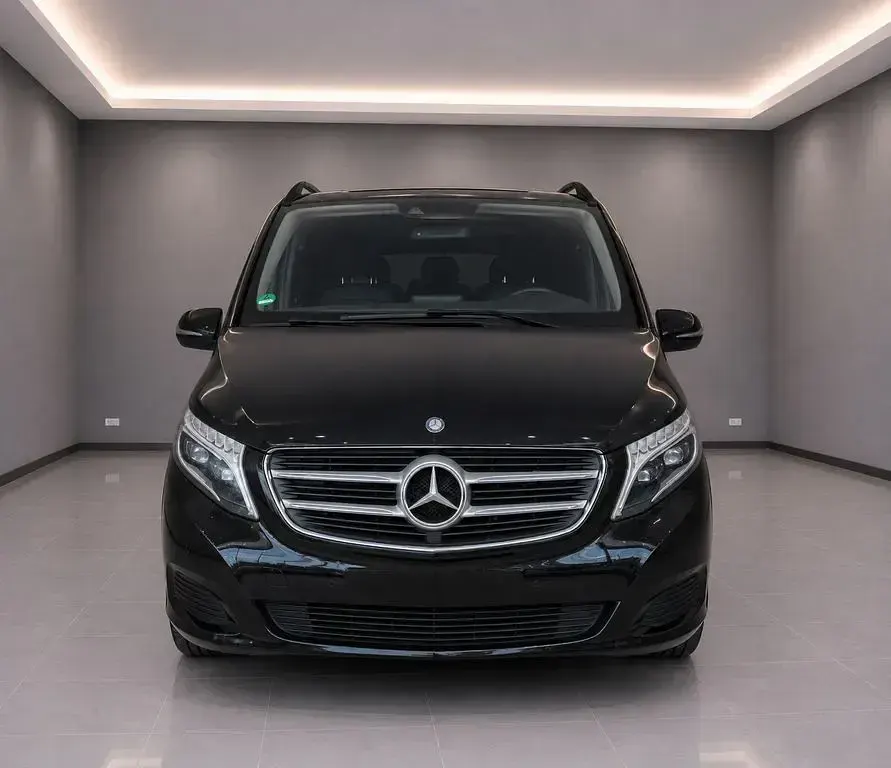 Gebraucht Mercedes V250 190 PS (139 kW) 2019 Schwarz Van / Kleinbus