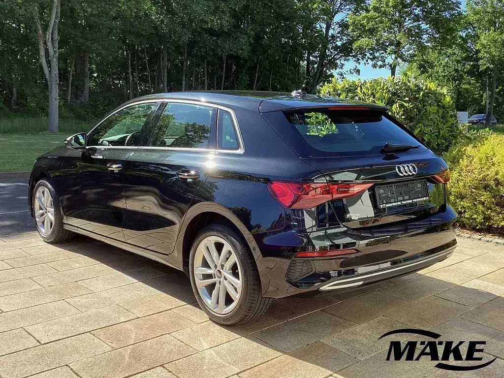 Gebraucht Audi A3 Advanced Plus 150 PS (110 kW) 2020 Schwarz Limousine