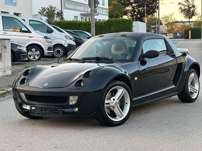 Schwarz Gebraucht 2003 Smart Roadster Cabrio | 3.990 € (Fairer Preis) - Bild 1/4