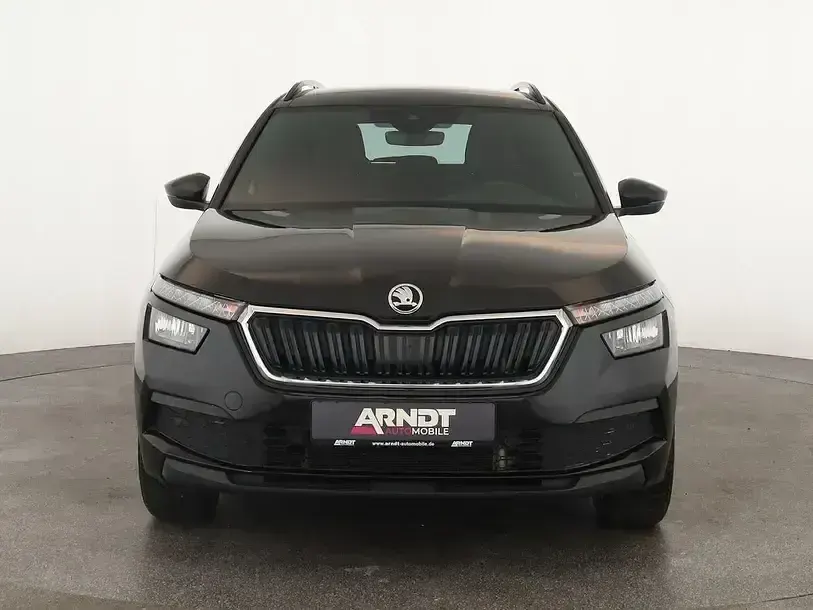 Gebraucht Skoda Kamiq Tour 110 PS (80 kW) 2023 Blackmagic perleffekt SUV