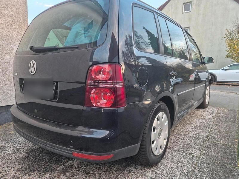Gebraucht VW Touran 140 PS (102 kW) 2006 Schwarz Van / Kleinbus