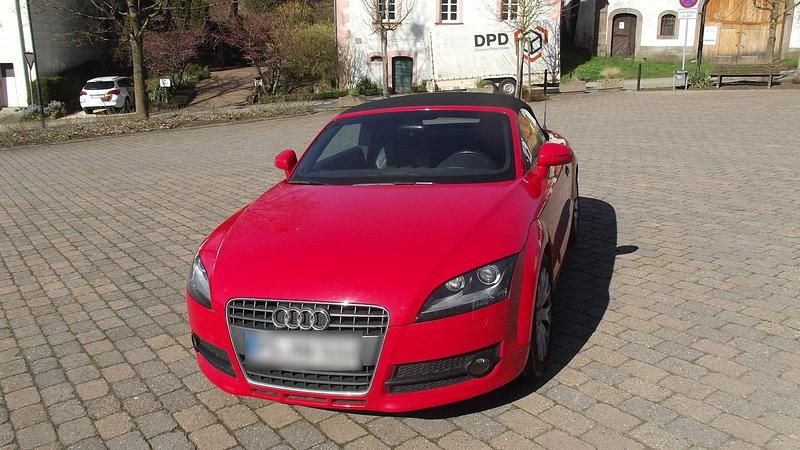 Second-hand Audi TT 200 CP (147 kW) 2007 Roșu Coupe