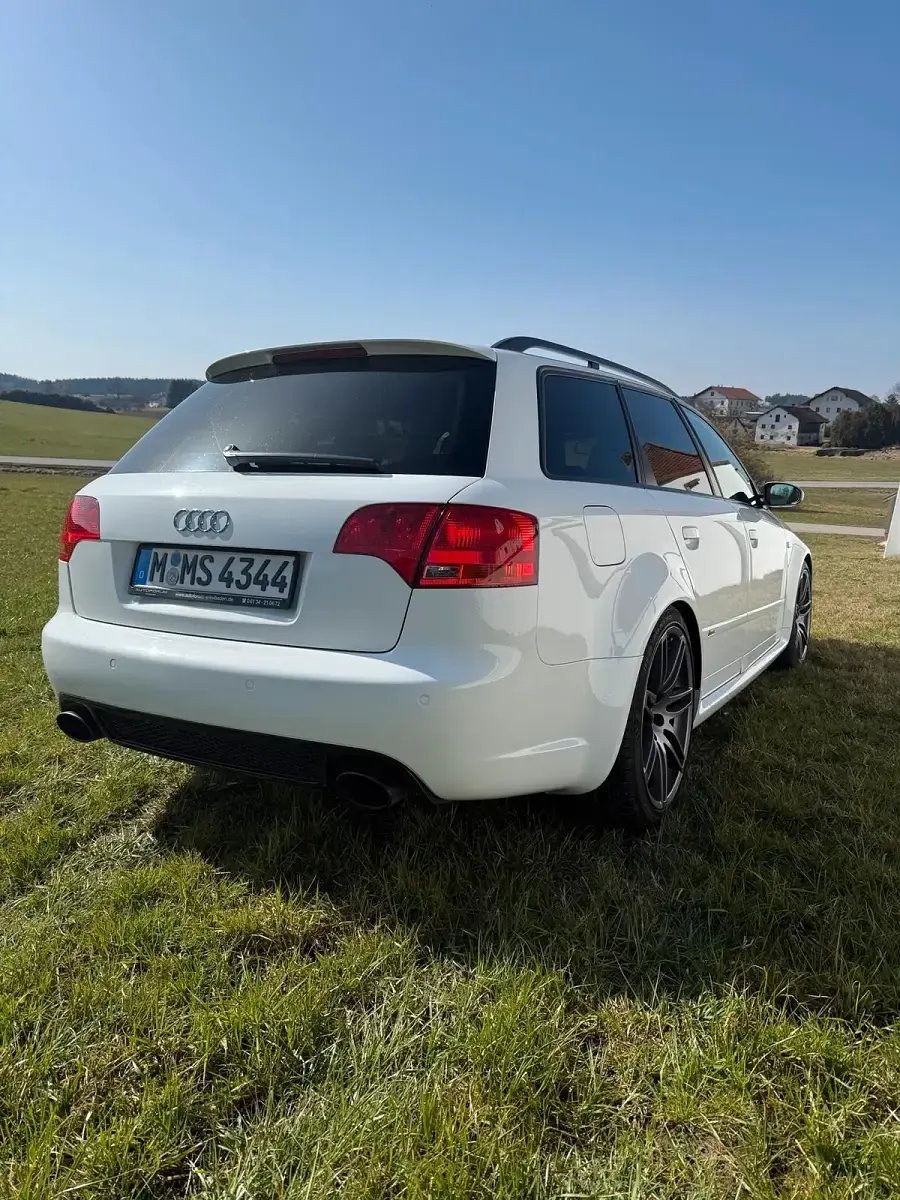 Gebraucht Audi A4 420 PS (308 kW) 2007 Weiß Kombi