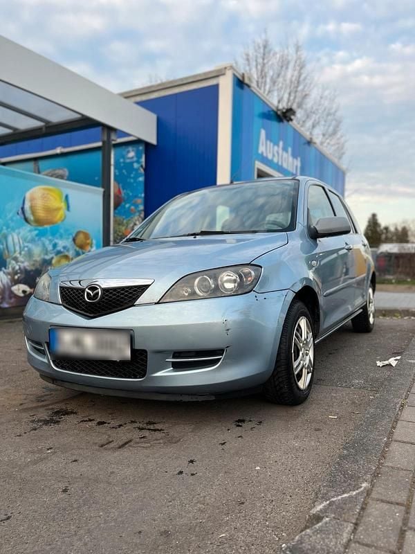 Usado Mazda 2 80 HP (58 kW) 2007 Azul Citadino