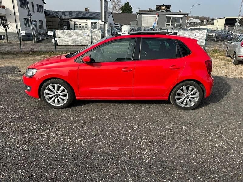 Gebraucht VW Polo 86 PS (63 kW) 2011 Rot Kleinwagen