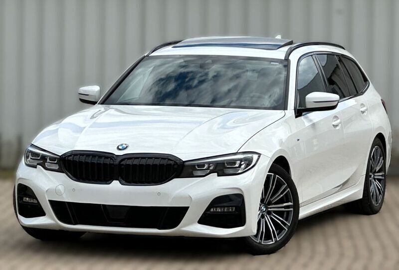 Weiß Gebraucht 2021 BMW 320 M Sport Limousine | 33.800 € (Fairer Preis) - Bild 1/4