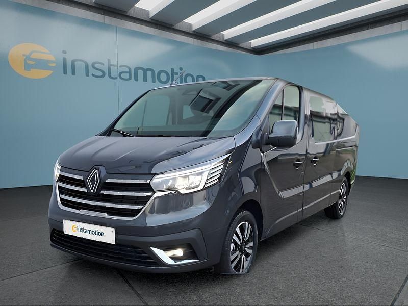 Grau Gebraucht 2024 Renault Trafic Van / Kleinbus | 54.349 € - Bild 1/4
