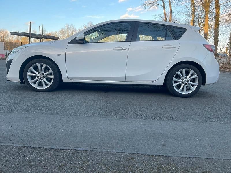 Gebraucht Mazda 3 185 PS (136 kW) 2011 Weiß Limousine