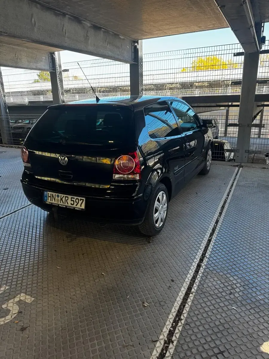 Gebraucht VW Polo Black Edition 60 PS (44 kW) 2009 Schwarz Kleinwagen
