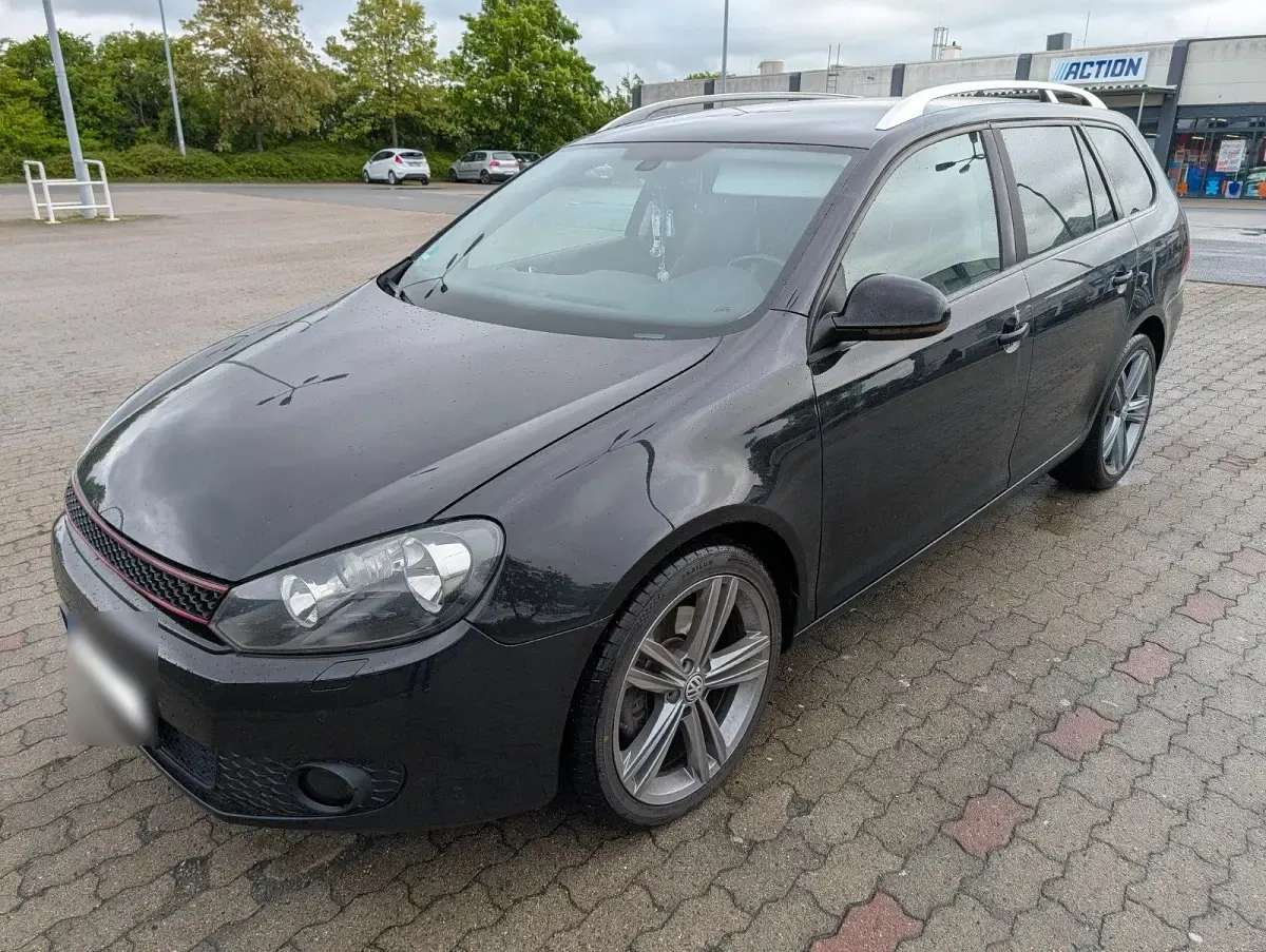 Gebraucht VW Golf VII 140 PS (102 kW) 2013 Schwarz Kombi