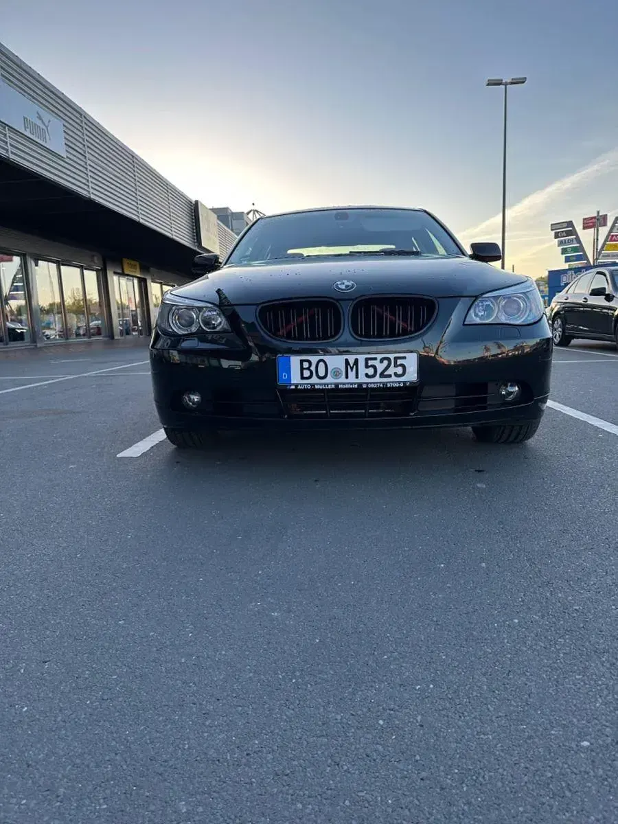 Brugt BMW 525 218 HK (160 kW) 2006 Sort Sedan