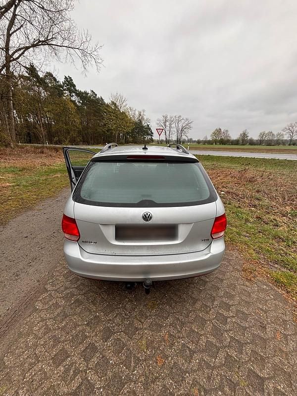 Gebraucht VW Golf V 131 PS (96 kW) 2008 Silber Kombi