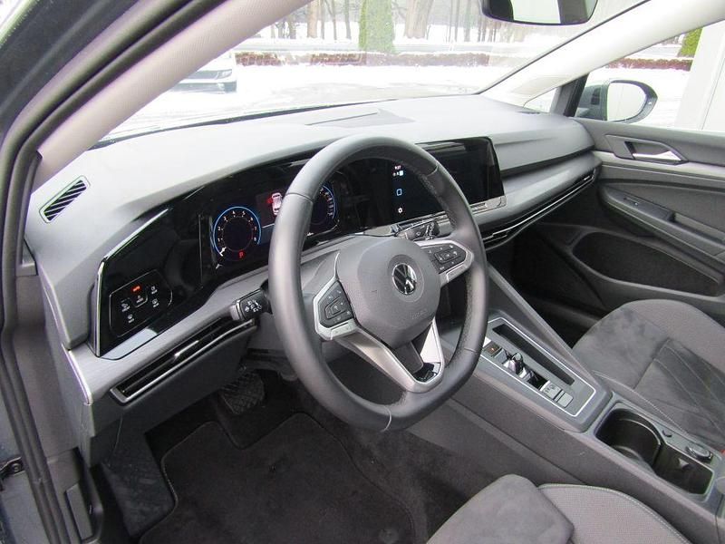 Gebraucht VW Golf VII Style 150 PS (110 kW) 2020 Grau Limousine