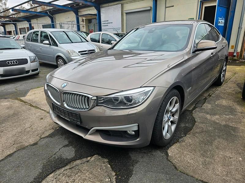 Second-hand BMW 325 218 CP (160 kW) 2013 Gri Berlinǎ