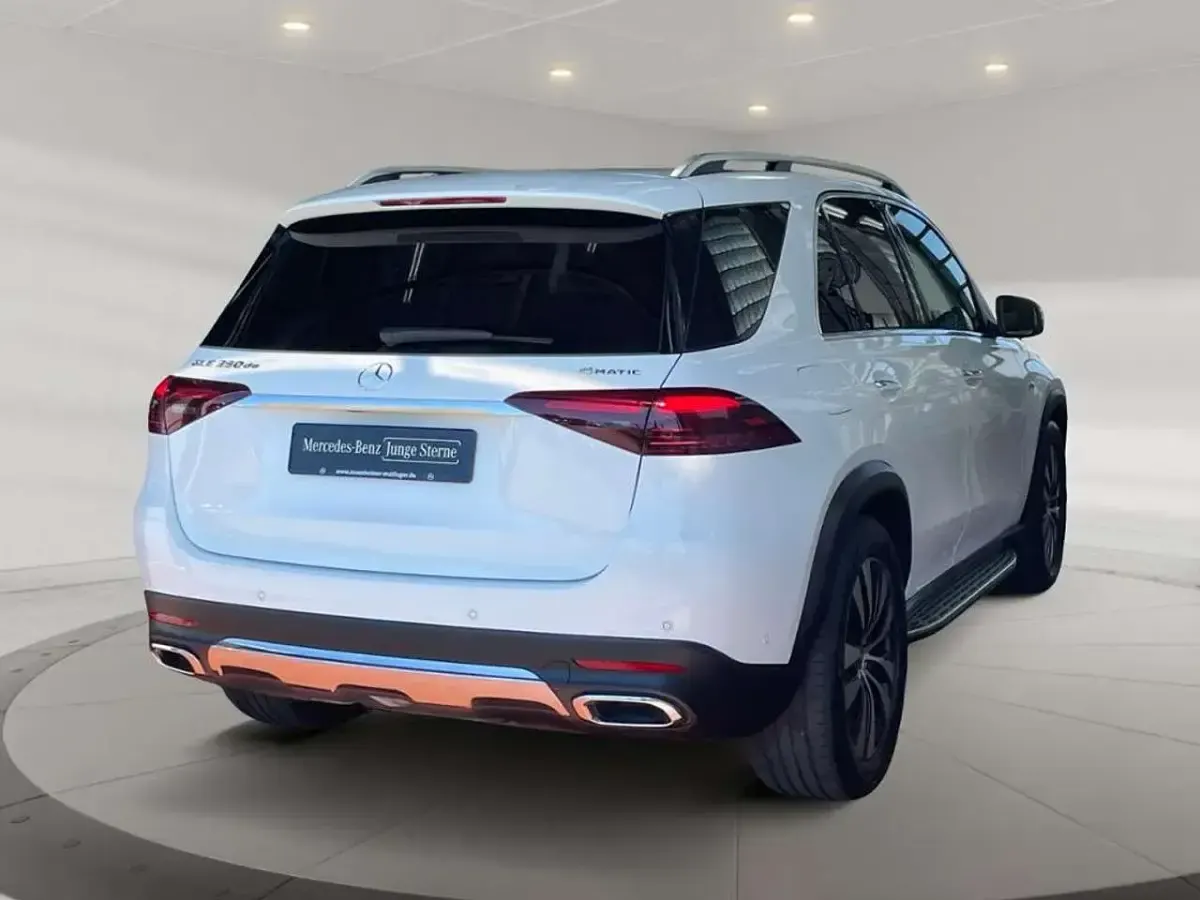 Gebraucht Mercedes GLE350 197 PS (144 kW) 2025 Weiß SUV