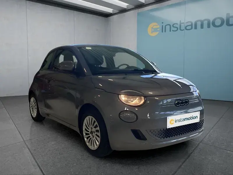Gebraucht Fiat 500e 86 kW (118 PS) 2023 Grau Kleinwagen
