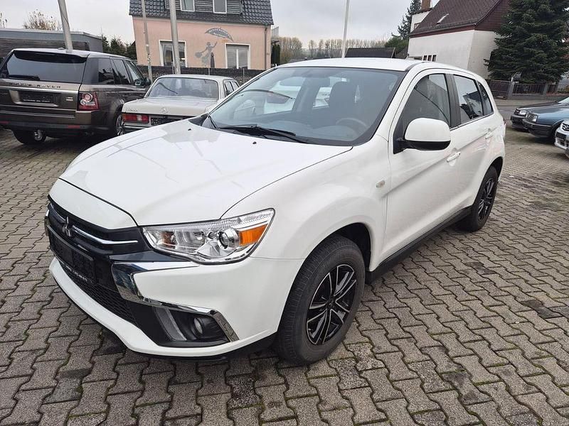 Gebraucht Mitsubishi ASX Edition 117 PS (86 kW) 2018 Weiß SUV