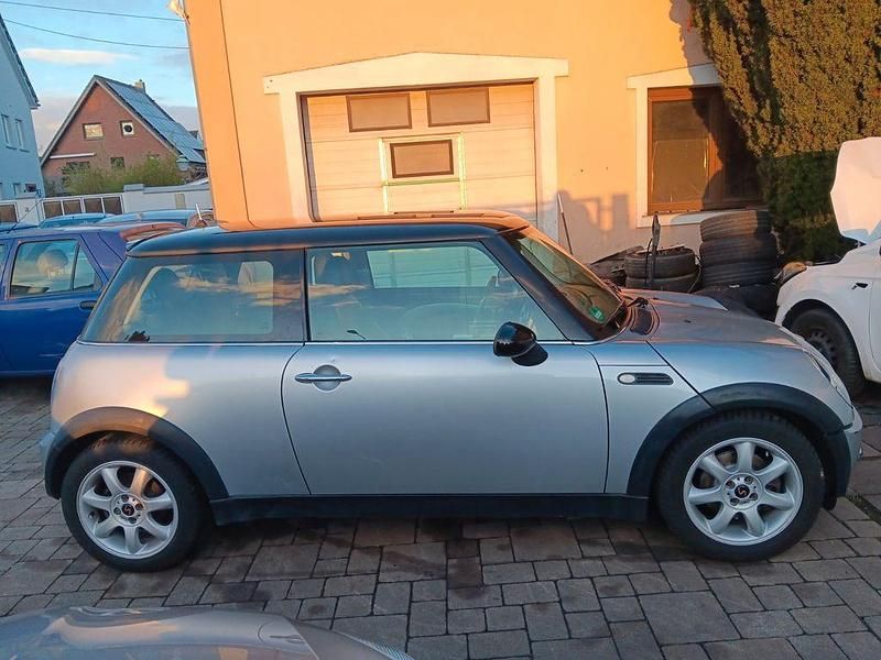 Gebraucht Mini Cooper 116 PS (85 kW) 2002 Silber Kleinwagen