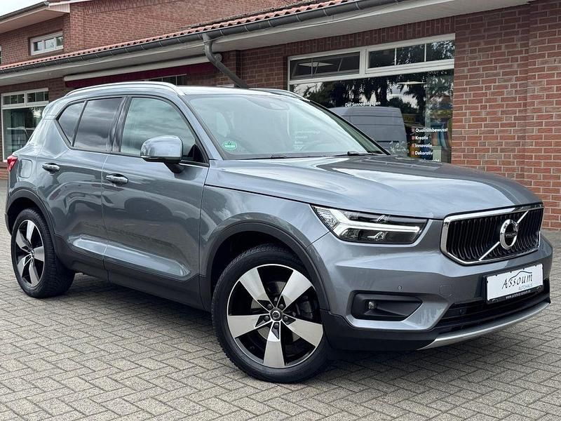 Grau Gebraucht 2019 Volvo XC40 SUV | 25.999 € (Etwas zu teuer) - Bild 1/4