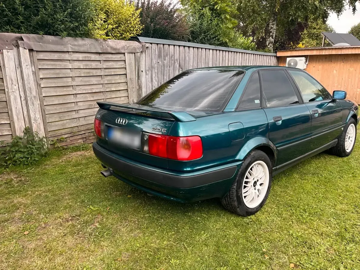 Gebraucht Audi 80 116 PS (85 kW) 1993 Grün Limousine