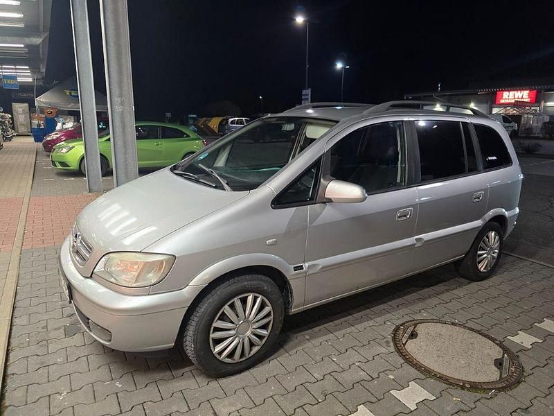 Gebraucht Opel Zafira 125 PS (91 kW) 2005 Silber Van / Kleinbus