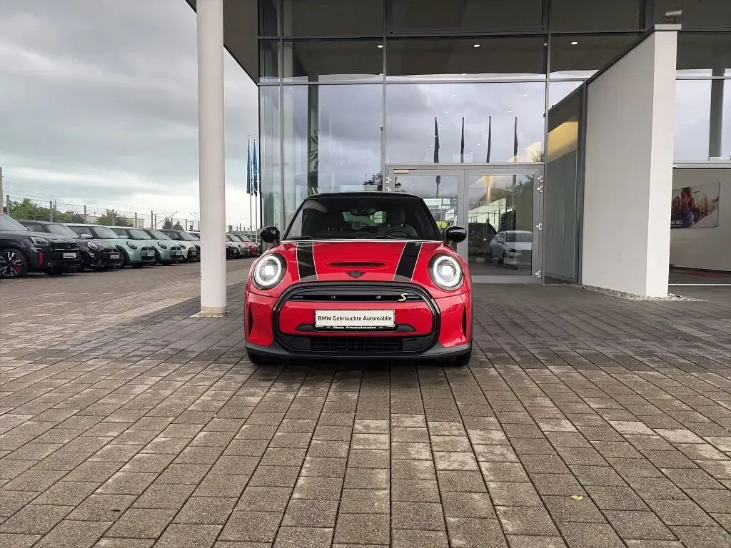 Gebraucht Mini Cooper SE 135 kW (184 PS) 2023 Rot Kleinwagen