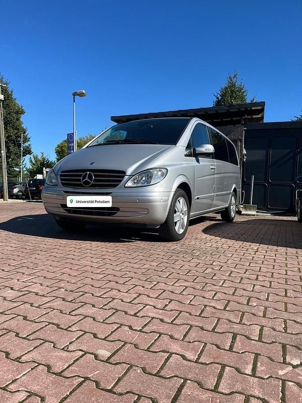 Silber Gebraucht 2008 Mercedes Viano Van / Kleinbus | 8.500 € (Superpreis) - Bild 1/4
