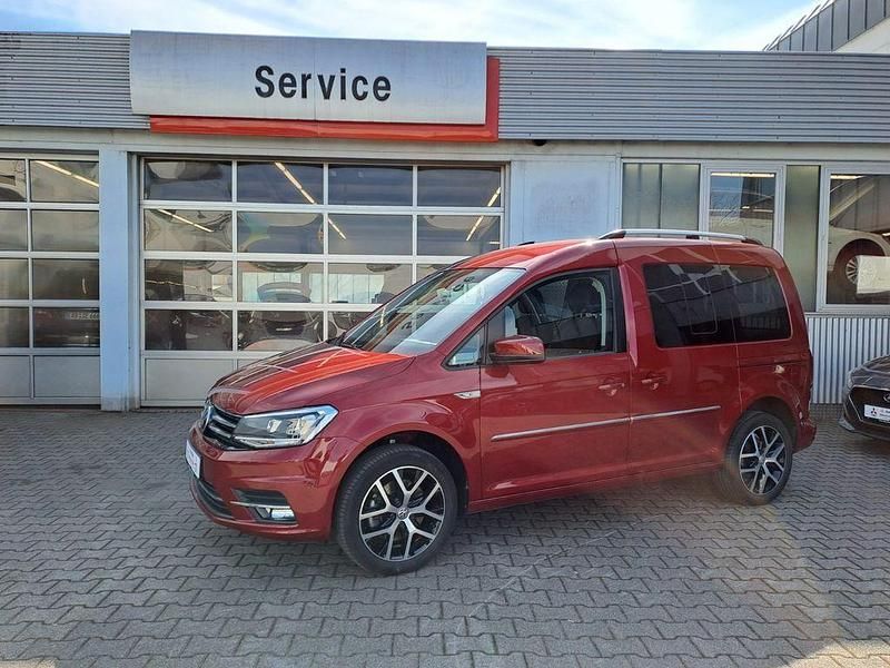 Gebraucht VW Caddy Highline 131 PS (96 kW) 2019 Rot Van / Kleinbus