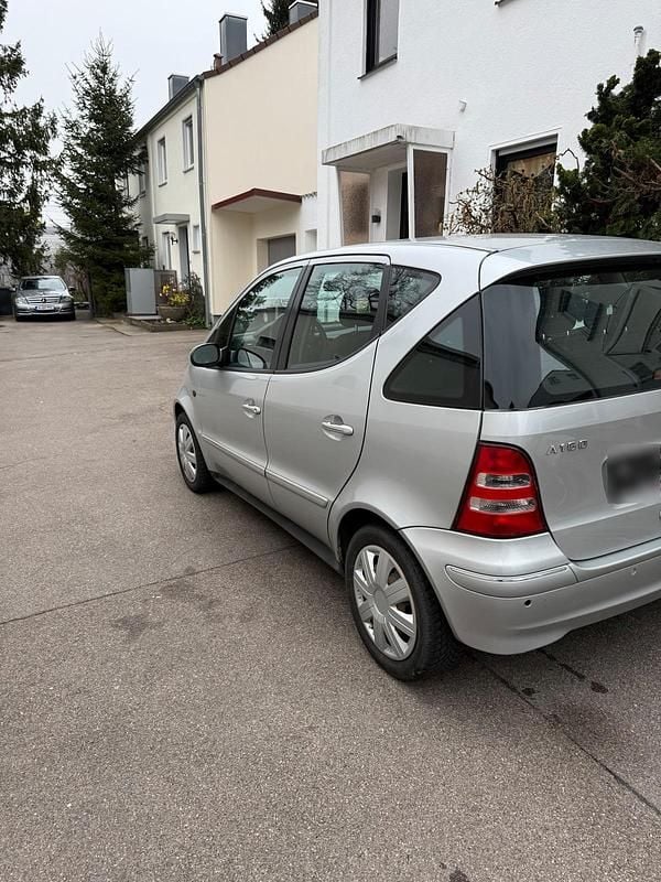 Gebraucht Mercedes A160 102 PS (75 kW) 2004 Silber Kleinwagen