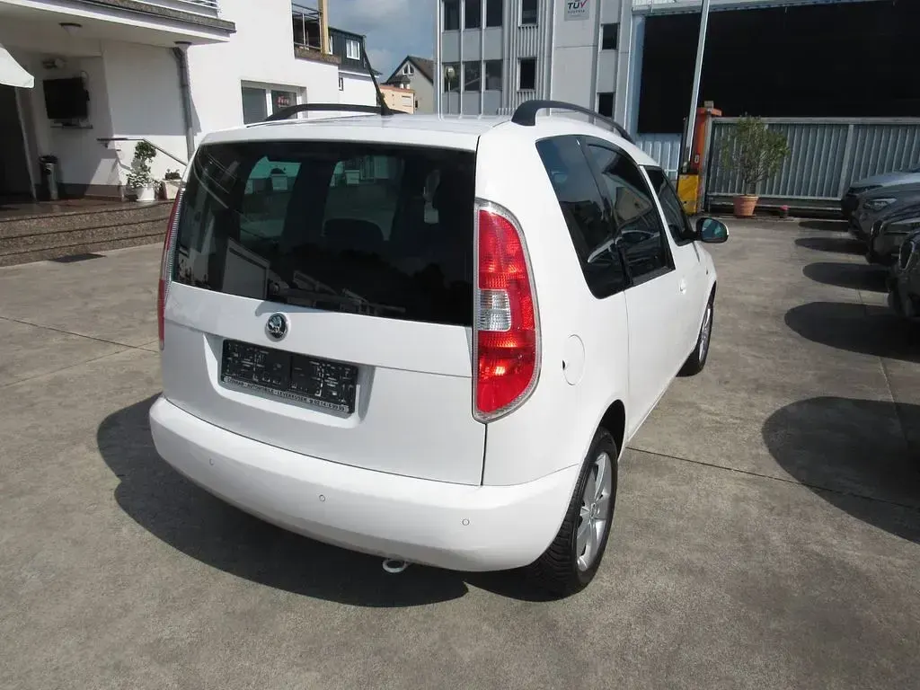 Gebraucht Skoda Roomster Ambition 86 PS (63 kW) 2014 Braun Van / Kleinbus