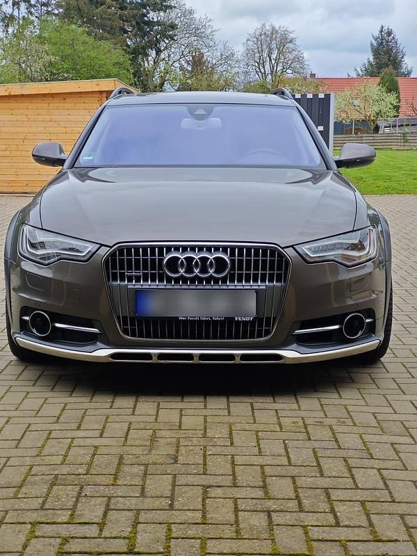 Gebraucht Audi A6 Allroad 333 PS (244 kW) 2013 Grau Kombi