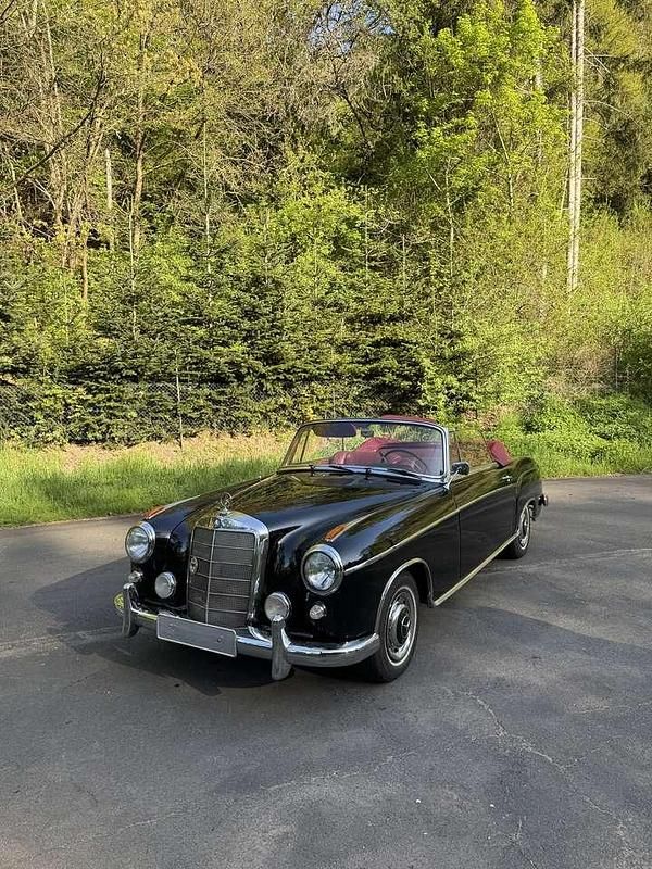 Schwarz Gebraucht 1958 Mercedes 220 Cabrio | 89.900 € - Bild 1/4