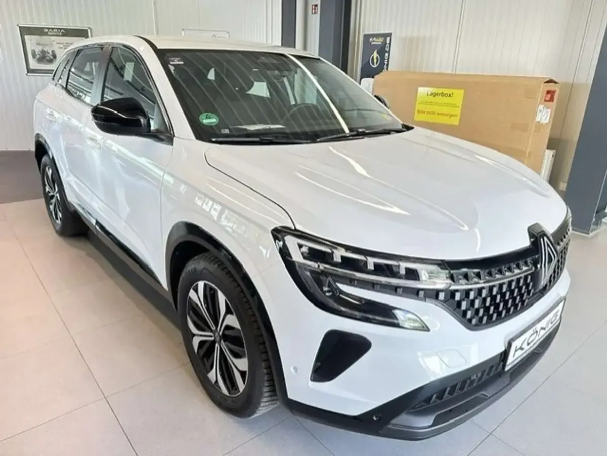 Gebraucht Renault Austral Equilibre 140 PS (102 kW) 2023 Arktis weiß SUV
