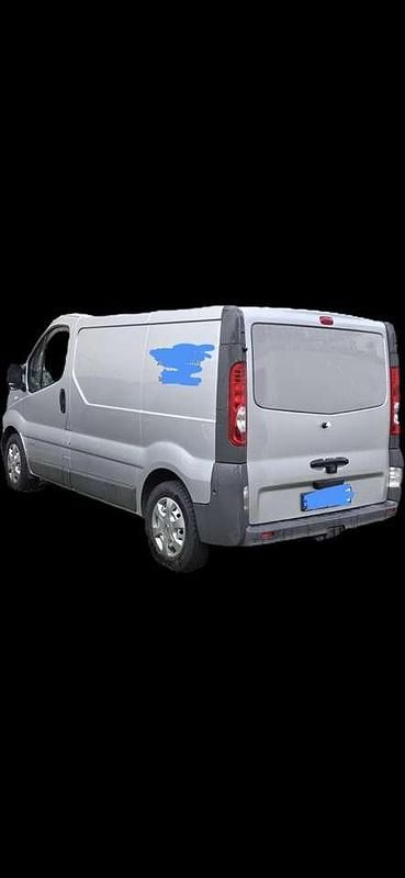 Gebraucht Renault Trafic 114 PS (83 kW) 2014 Van / Kleinbus