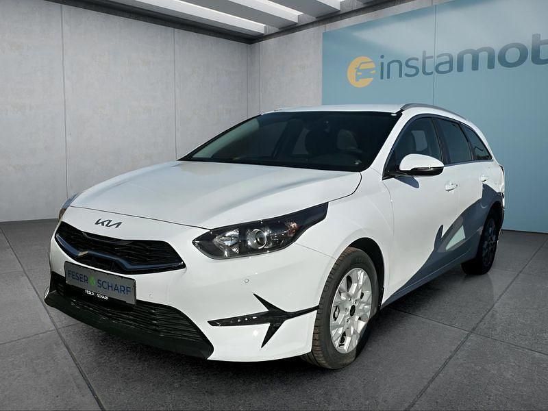 Weiß Neu 2025 Kia Ceed Sportswagon Kombi | 23.449 € (Fairer Preis) - Bild 1/4