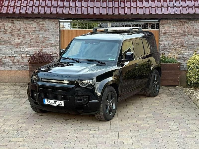 Gebraucht Land Rover Defender SE Dynamic 300 PS (220 kW) 2023 Schwarz SUV