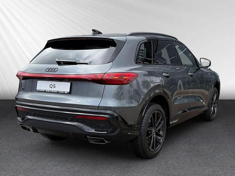 Neu Audi Q5 Edition .1 204 PS (150 kW) 2026 Grau SUV