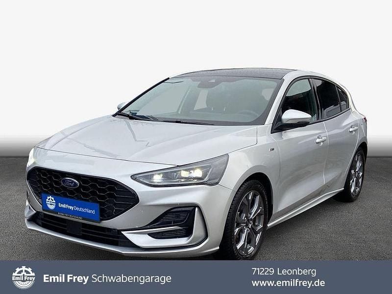 Gebraucht Ford Focus ST-Line X 155 PS (114 kW) 2024 Moondust silber metallic Limousine