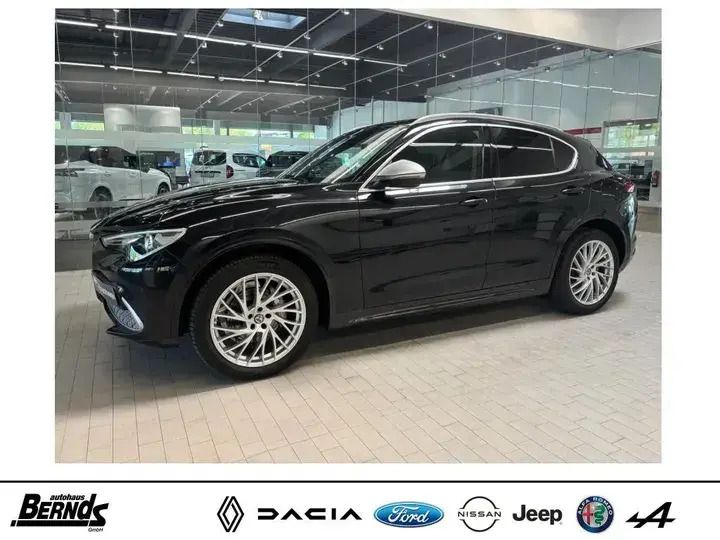 Blu montecarlo Gebraucht 2020 Alfa Romeo Stelvio Super SUV | 23.457 € - Bild 1/3