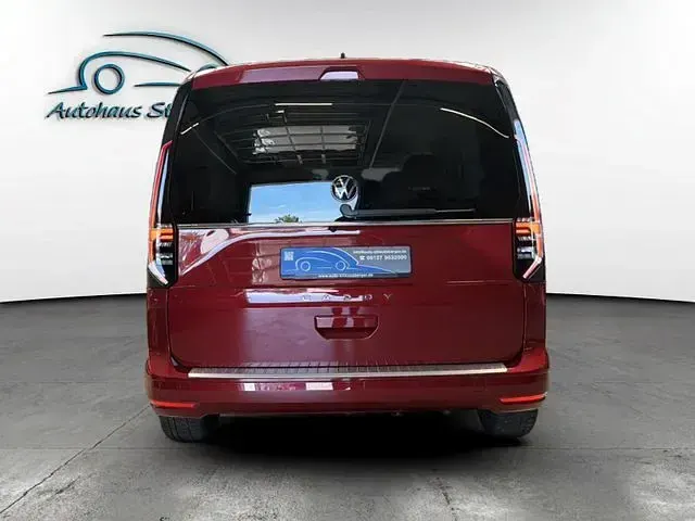 Gebraucht VW Caddy Style 122 PS (89 kW) 2025 Rot Van / Kleinbus