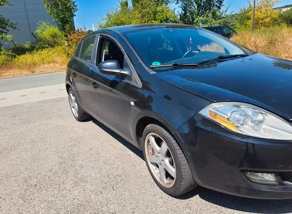 Gebraucht Fiat Bravo Active 105 PS (77 kW) 2009 Blau Kleinwagen