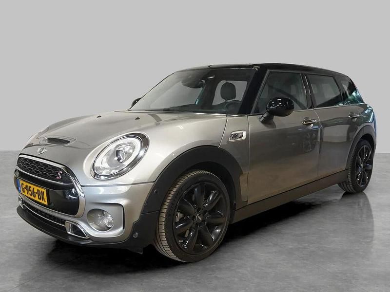 Grau Gebraucht 2016 Mini Cooper S Clubman Business Kombi | 15.778 € (Fairer Preis) - Bild 1/4
