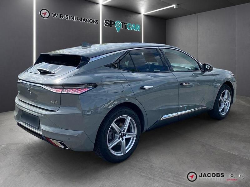 Gebraucht DS Automobiles DS4 Rivoli 181 PS (133 kW) 2024 Grau Limousine